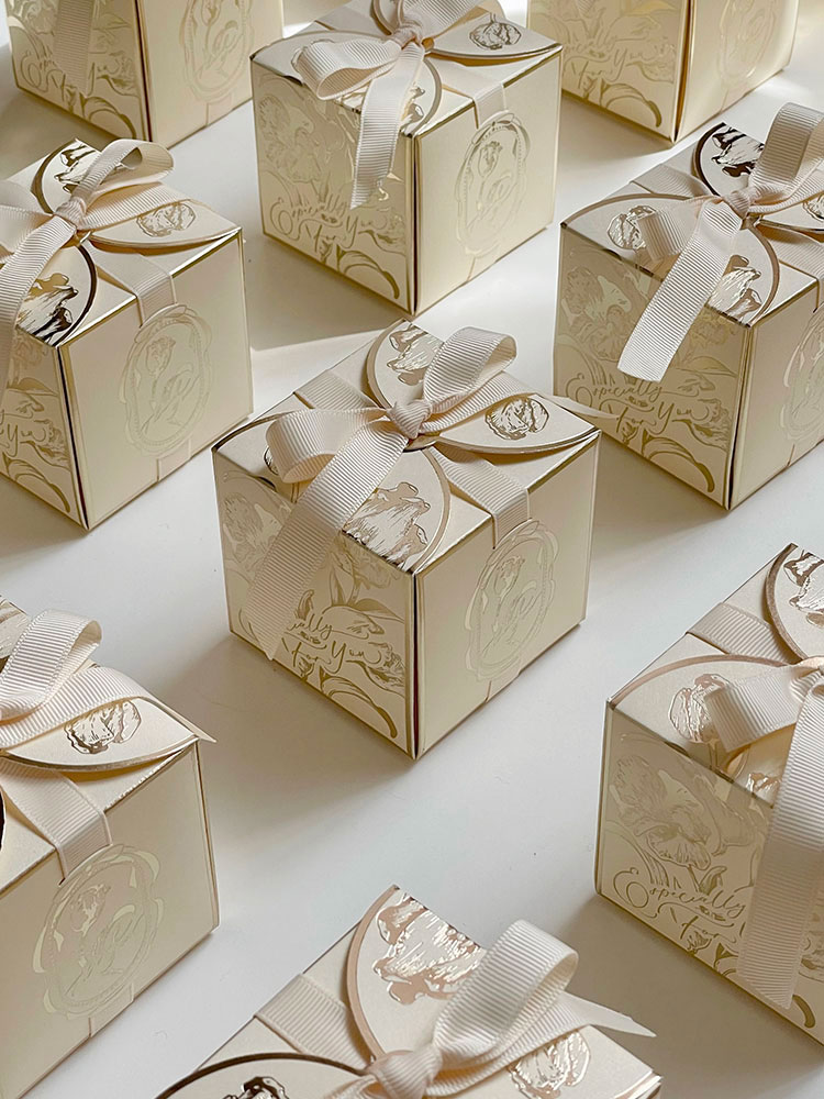 Square Paper Gift Boxes with R – обзор и цена Event Party Box