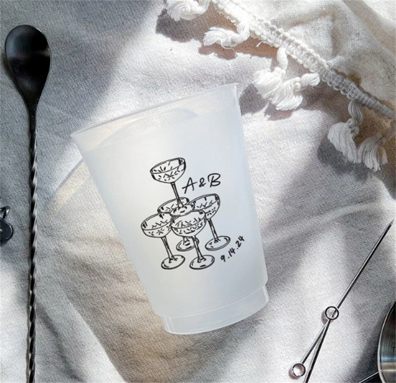10/50 Personalized Barn Weddin – обзор и цена Plastic Cup 50Pcs